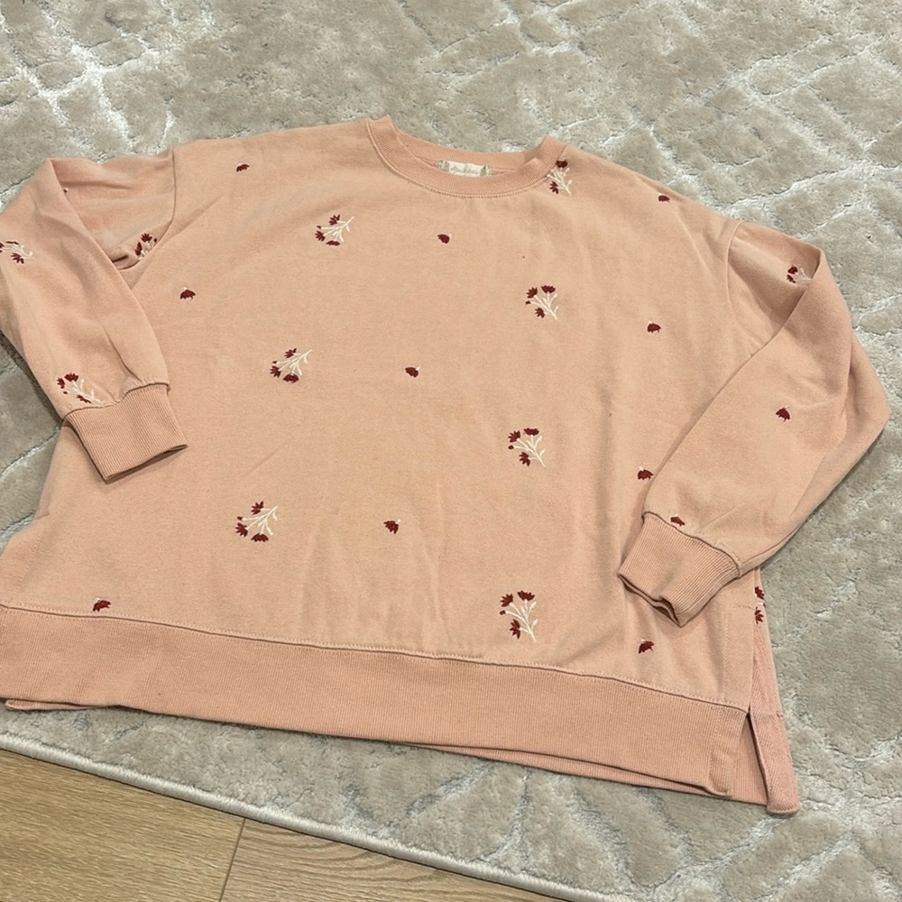 Altar’d State Embroidered Sweatshirt, size Small